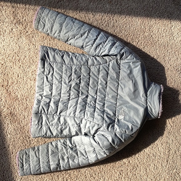 Kids North Face Jacket - Picture 3 of 3